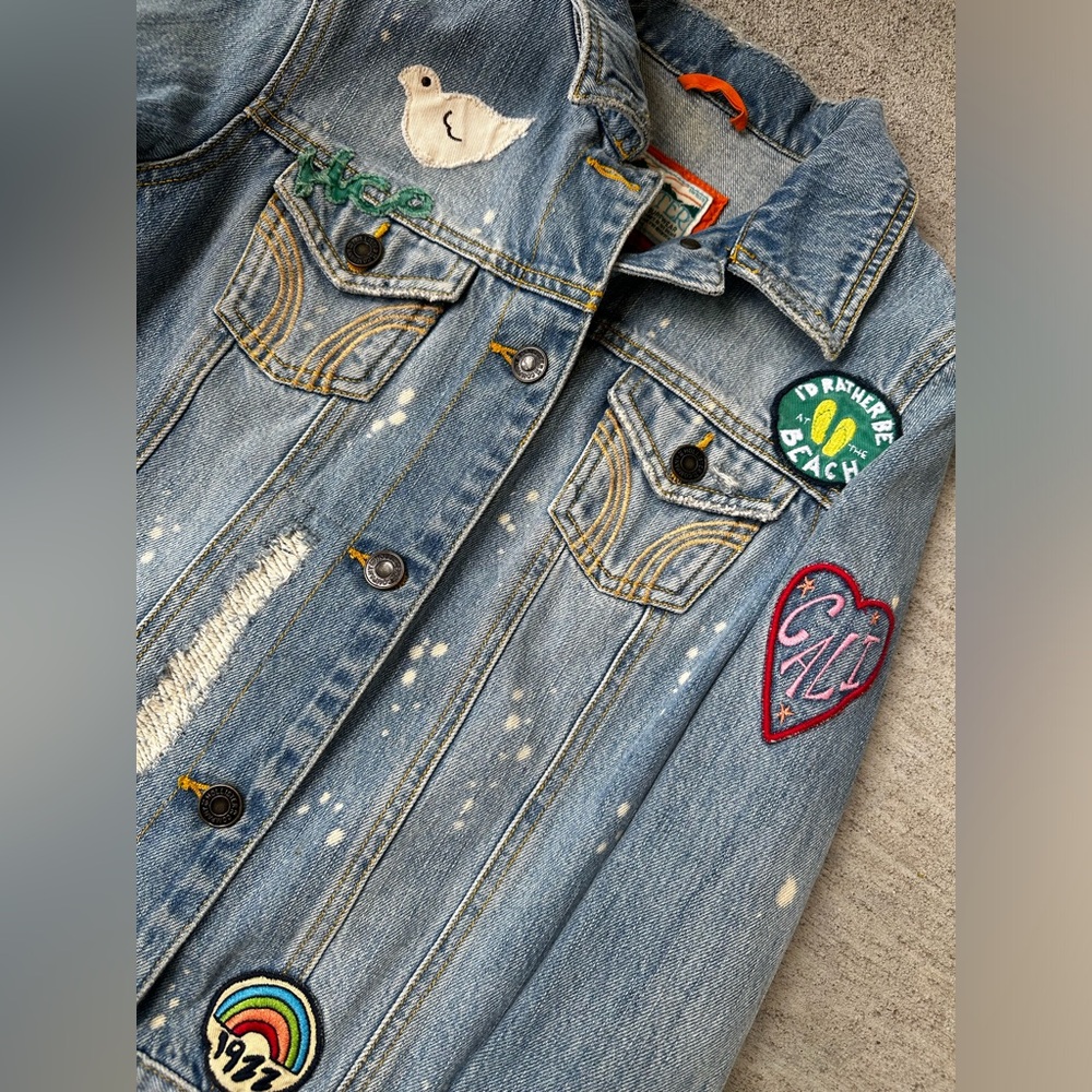 y2k Hollister Jean Jacket With Patches Size Small